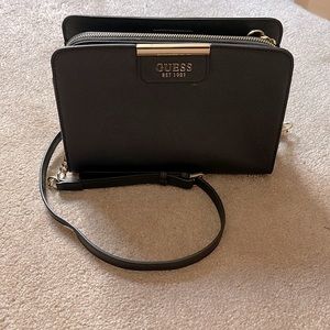 GUESS cross body bag